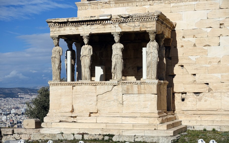 Эрехтейон на Акрополе в Афинах