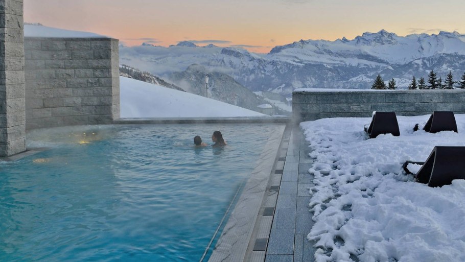 Термальный бассейн в Швейцарии