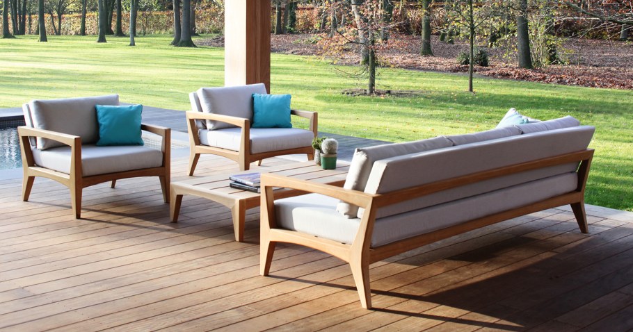 Диван на террасу из дерева
