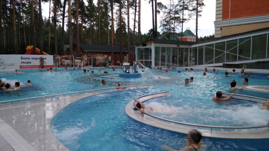 Бассейн Баден-Баден в Челябинске