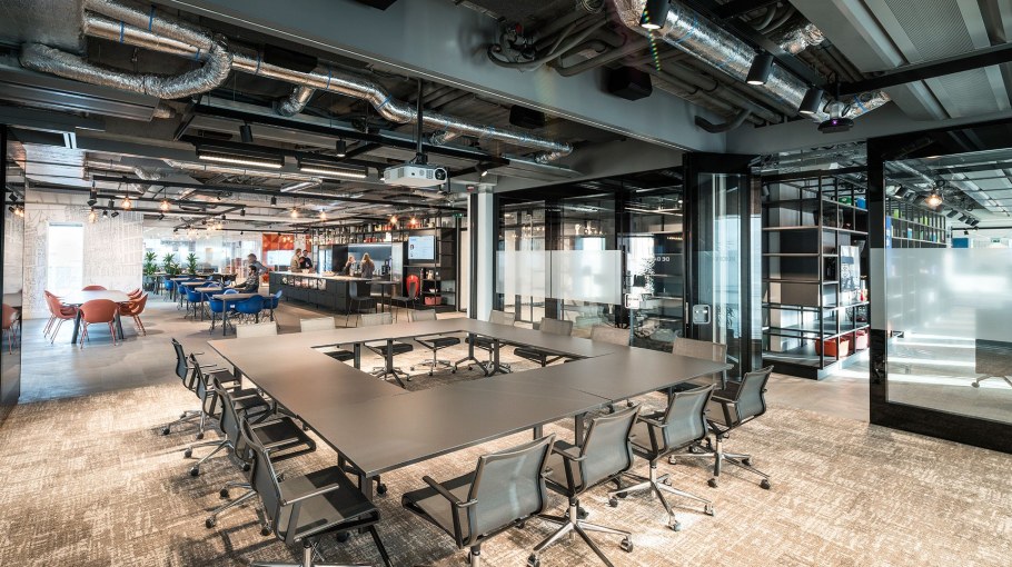 Стенка Анри Ангстрем