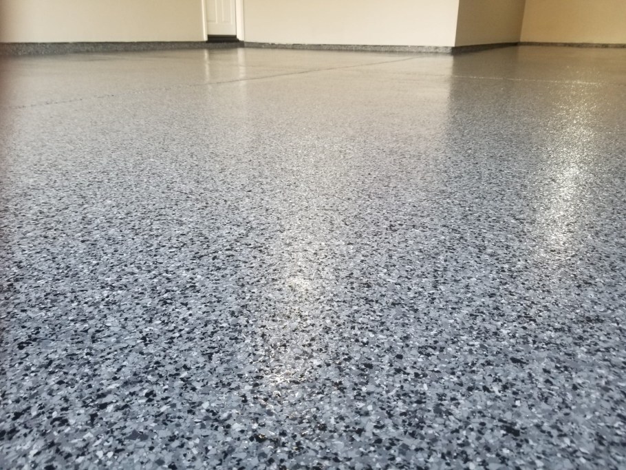Наливной каменный пол