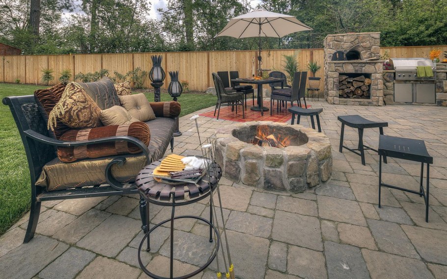 Озеленение зоны барбекю