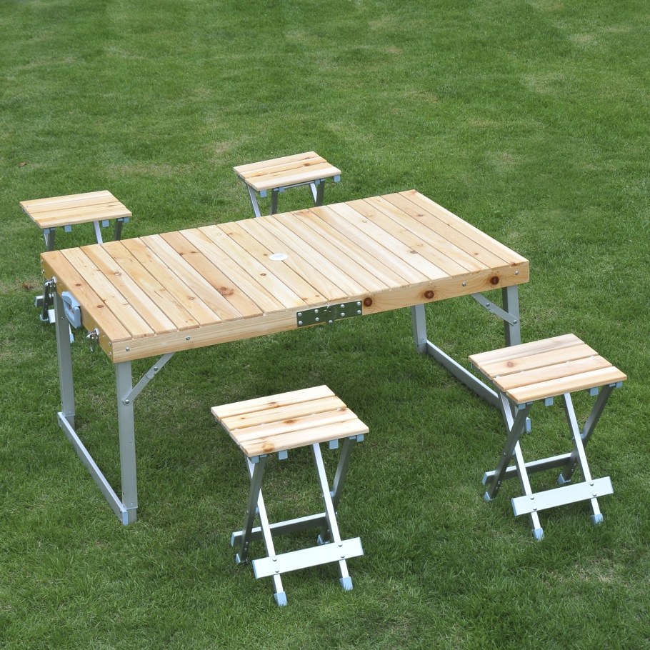 Столик складной деревянный