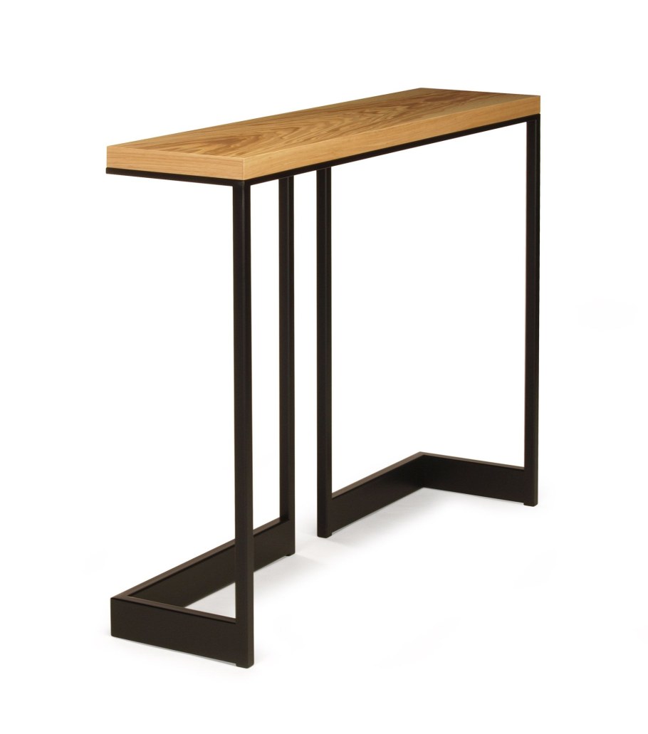 Столик для цветов из металла