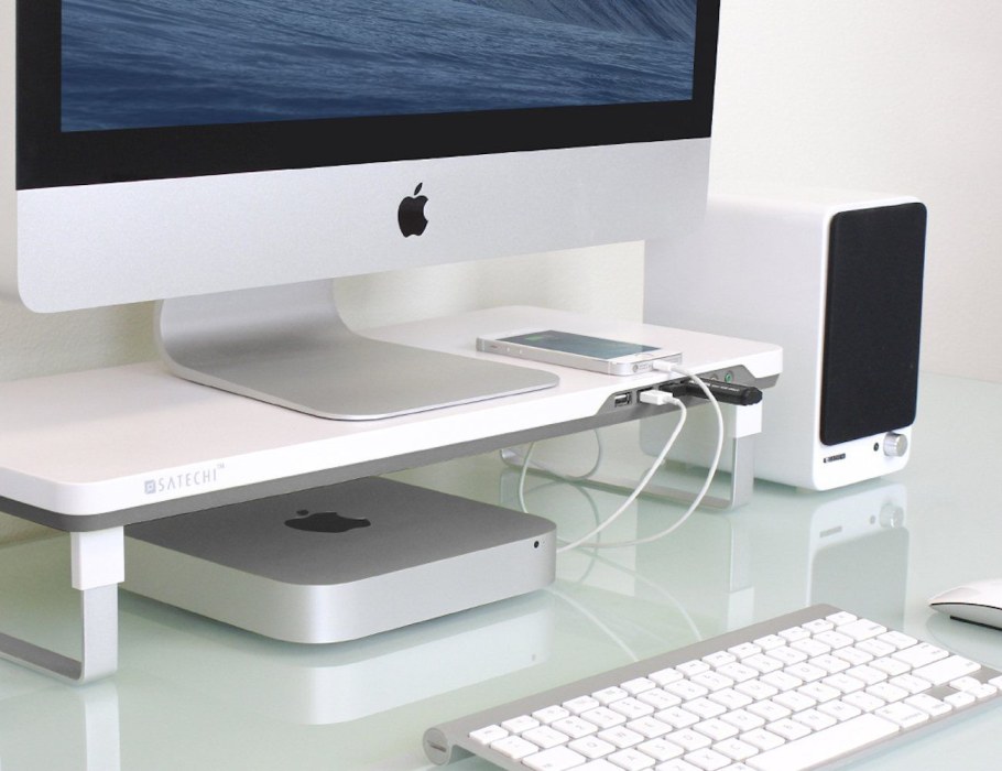 Стол для бара деревянный