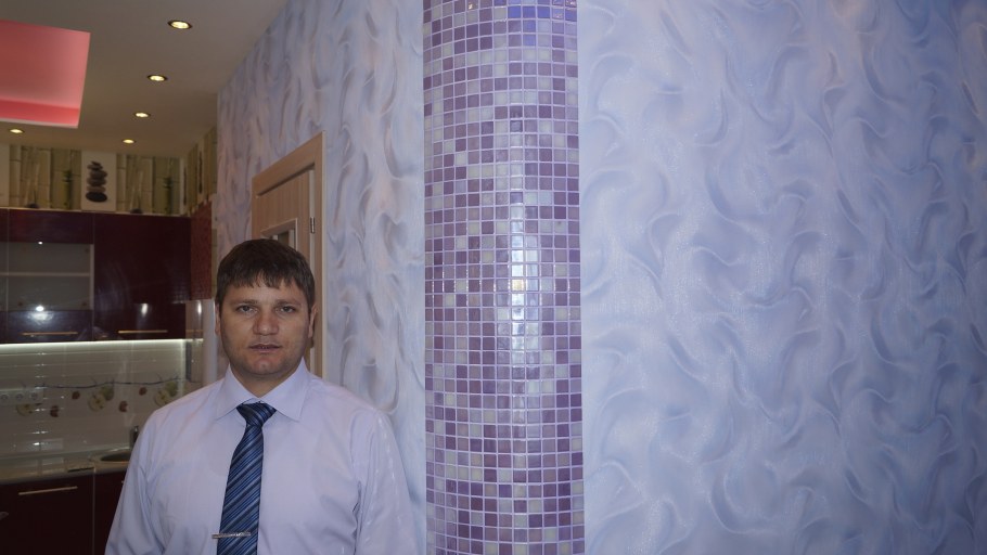 Обставить комнату с балконом