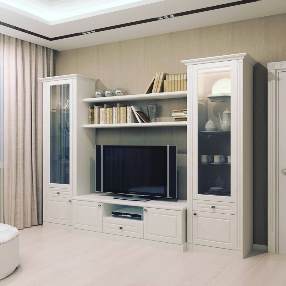 Стенка с комодом и шкафом