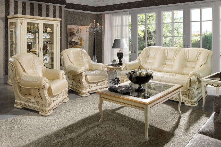 Диван Цезарь Пинскдрев