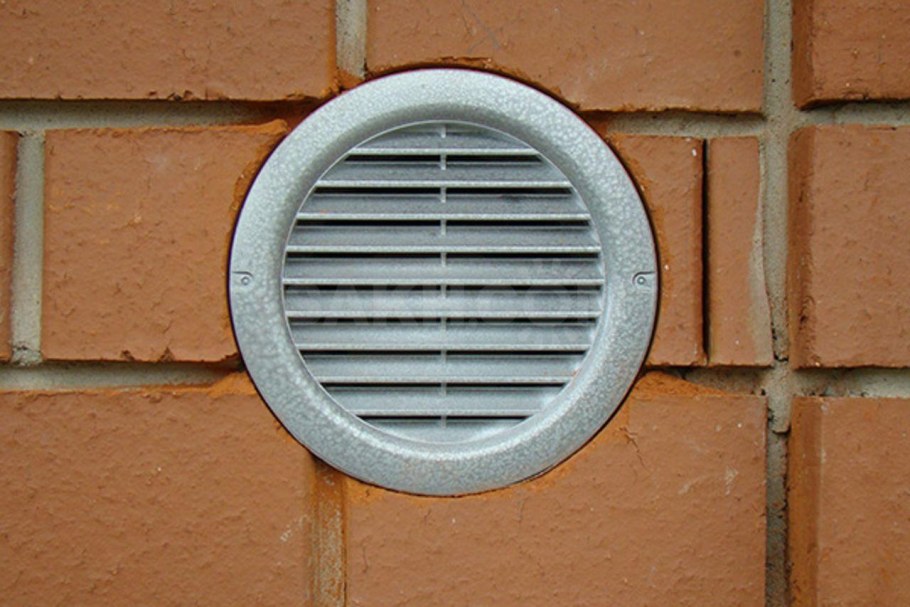 Вентиляционные решетки для продухов фундамента 110