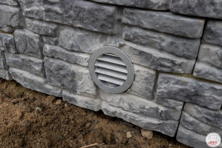 Продухи в бане