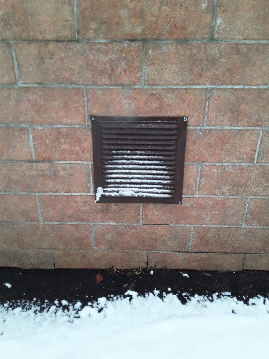 Коньковый аэратор для профнастила с21