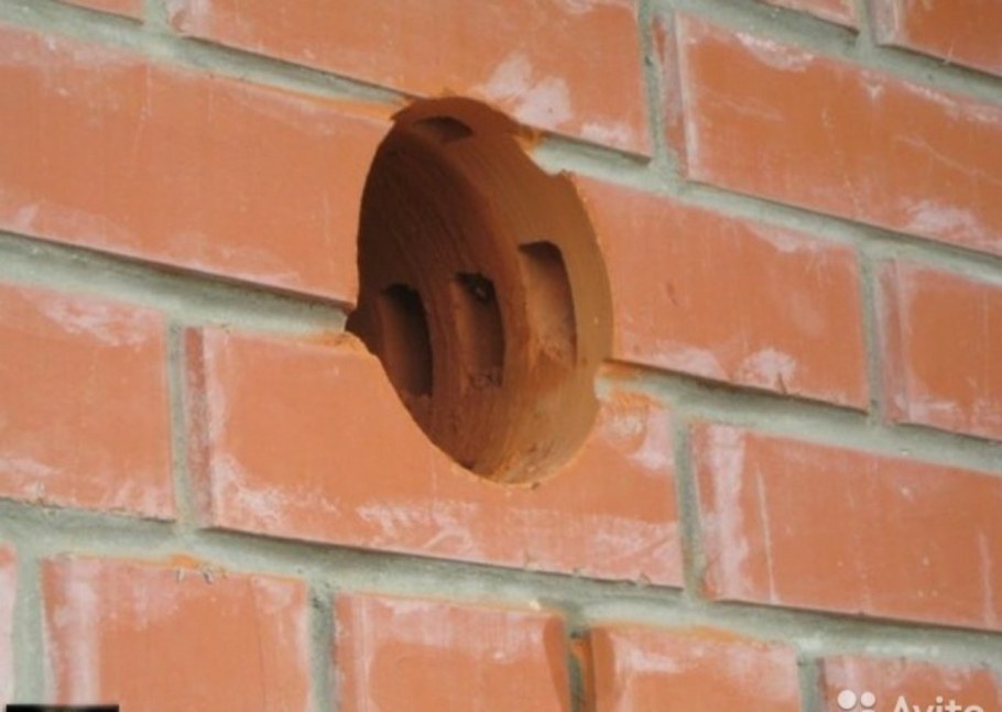 Заглушка для продухов в фундаменте