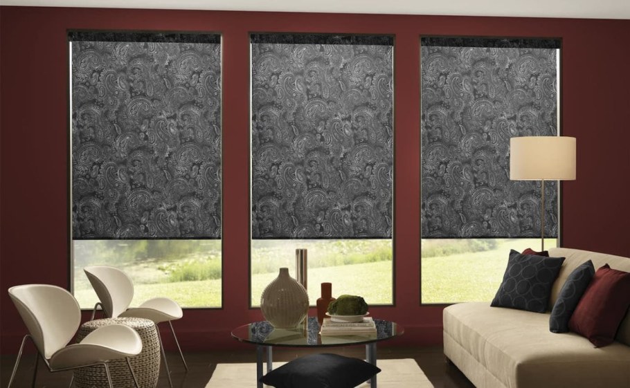 Темные рулонные шторы Blackout