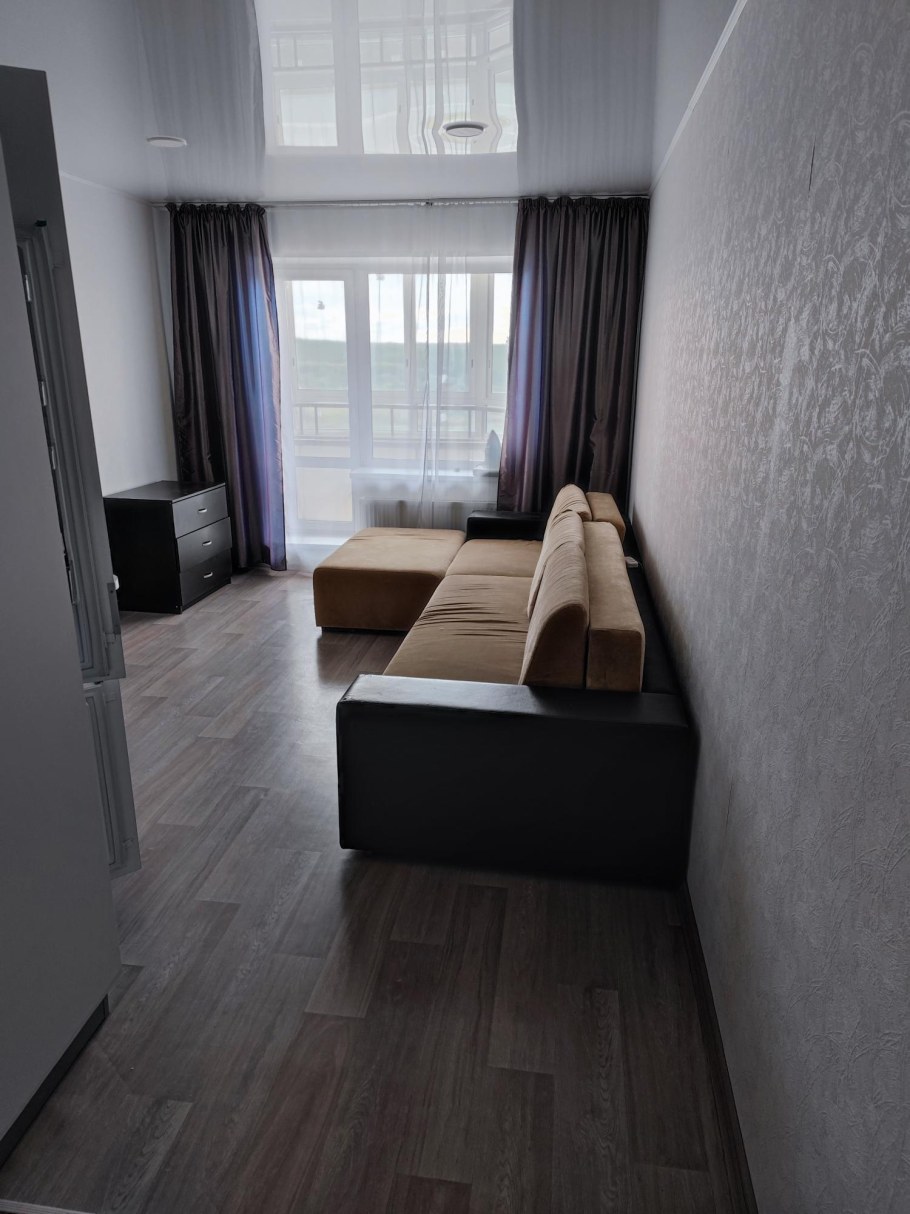 Комната до ремонта