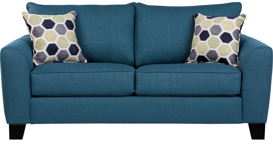 Диван в скандинавском стиле