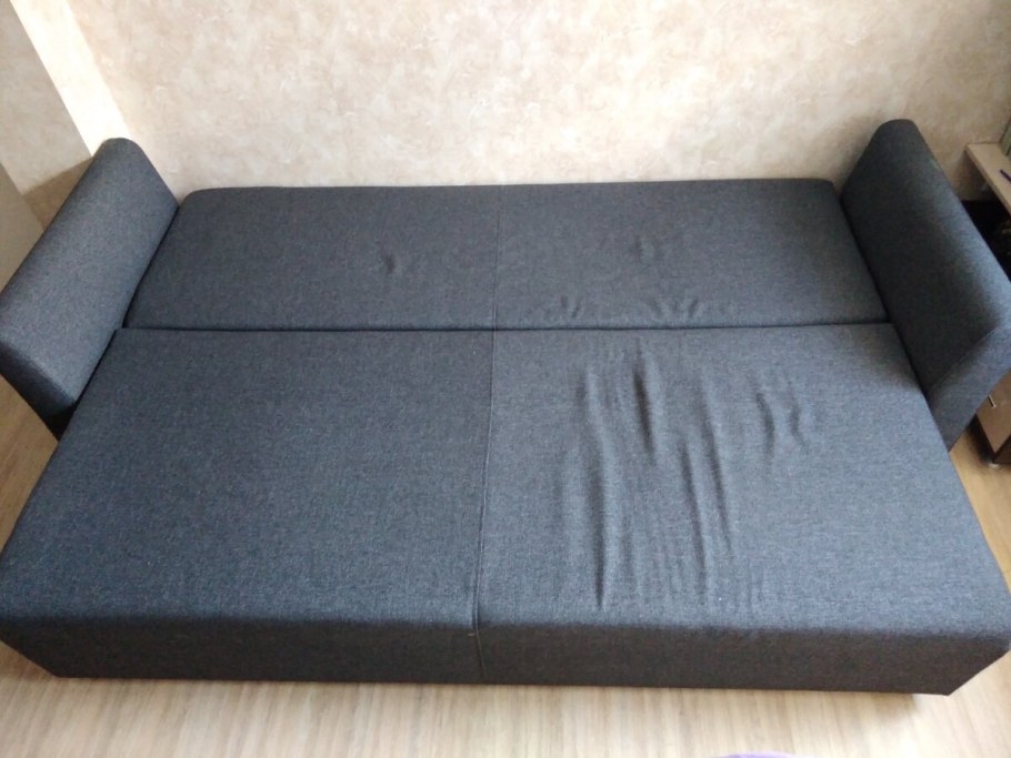 Просел диван