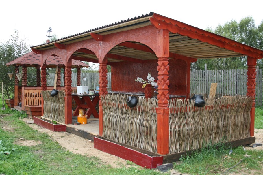 Бюджетные беседки для дачи