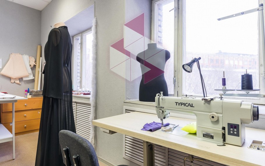 Интерьер ателье по пошиву одежды