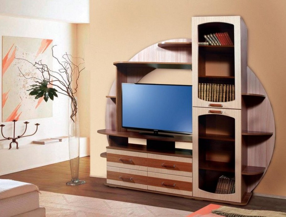 Круглые стенки в гостиную