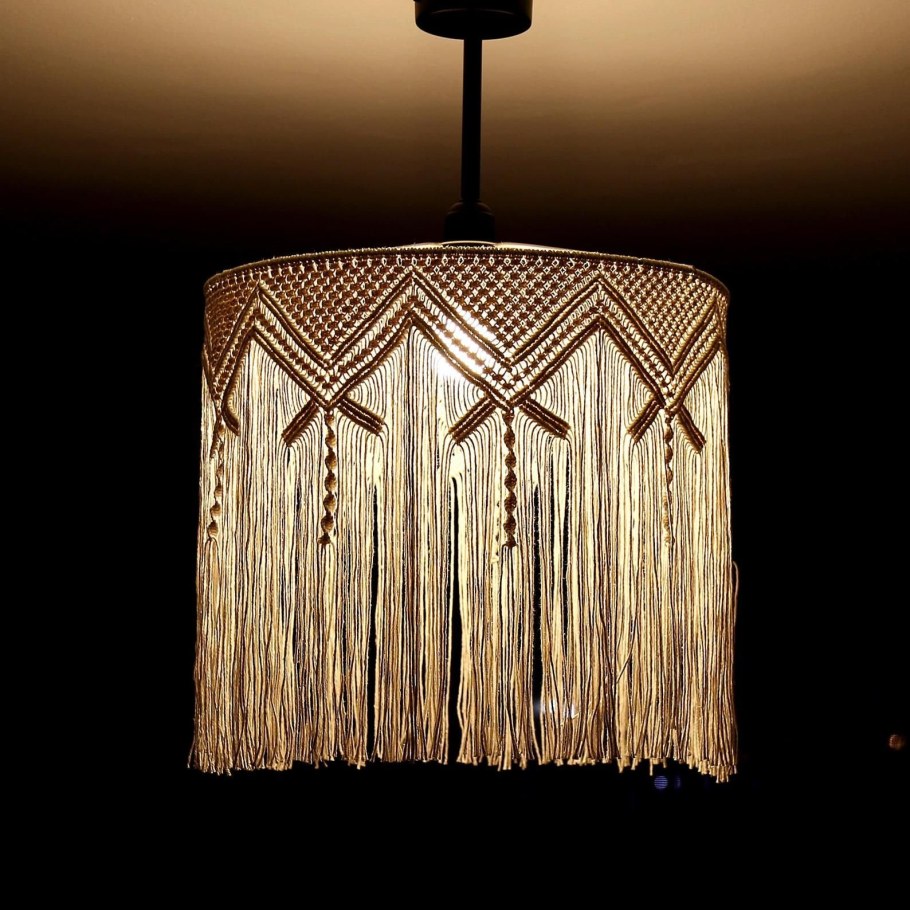 Люстра из макраме