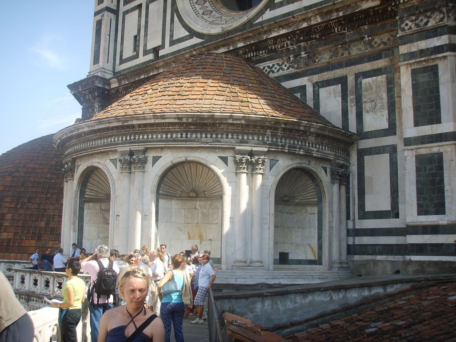 ЭКСЕДРА В храме