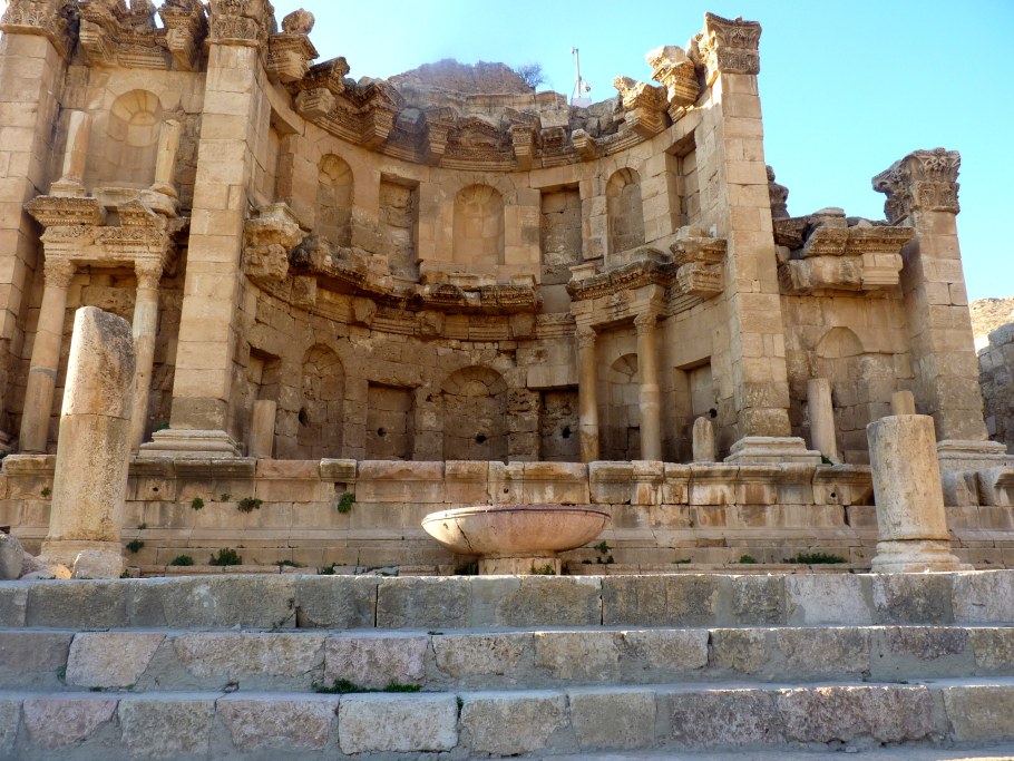 Неаполь и Помпеи Казерта