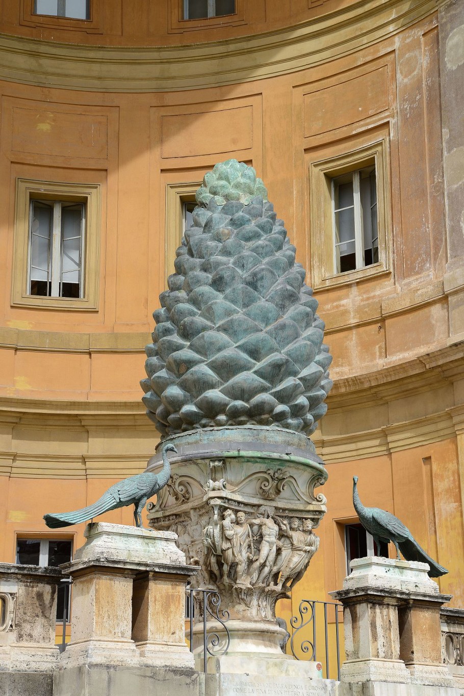 ЭКСЕДРА В древней Греции