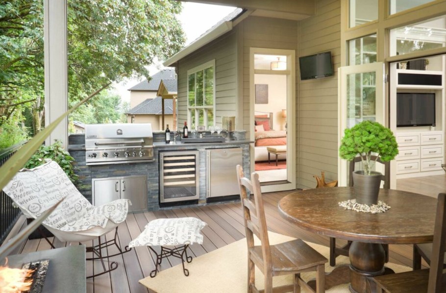 Диванчик на кухню