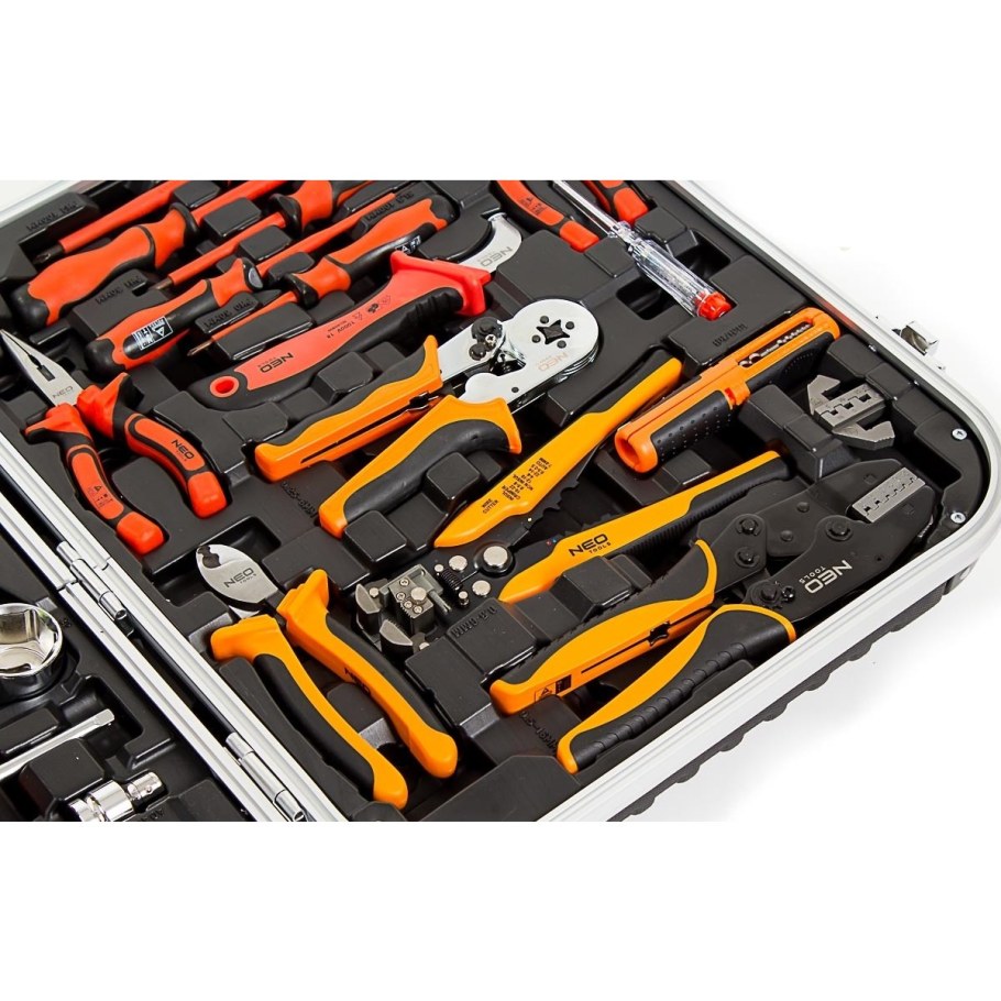 Ручной инструмент