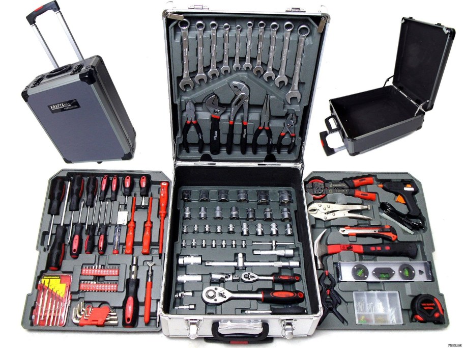 Licota alk-8022f набор инструмента 1/4 3/8 1/2 6 и 12 гр 131 предмет