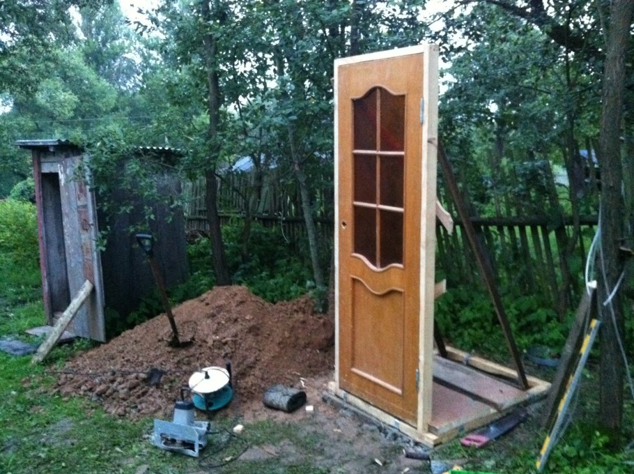 Чертеж дачный туалет Теремок чертеж