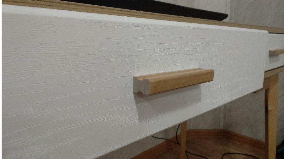 Стол письменный белый с ящиками и полками угловой