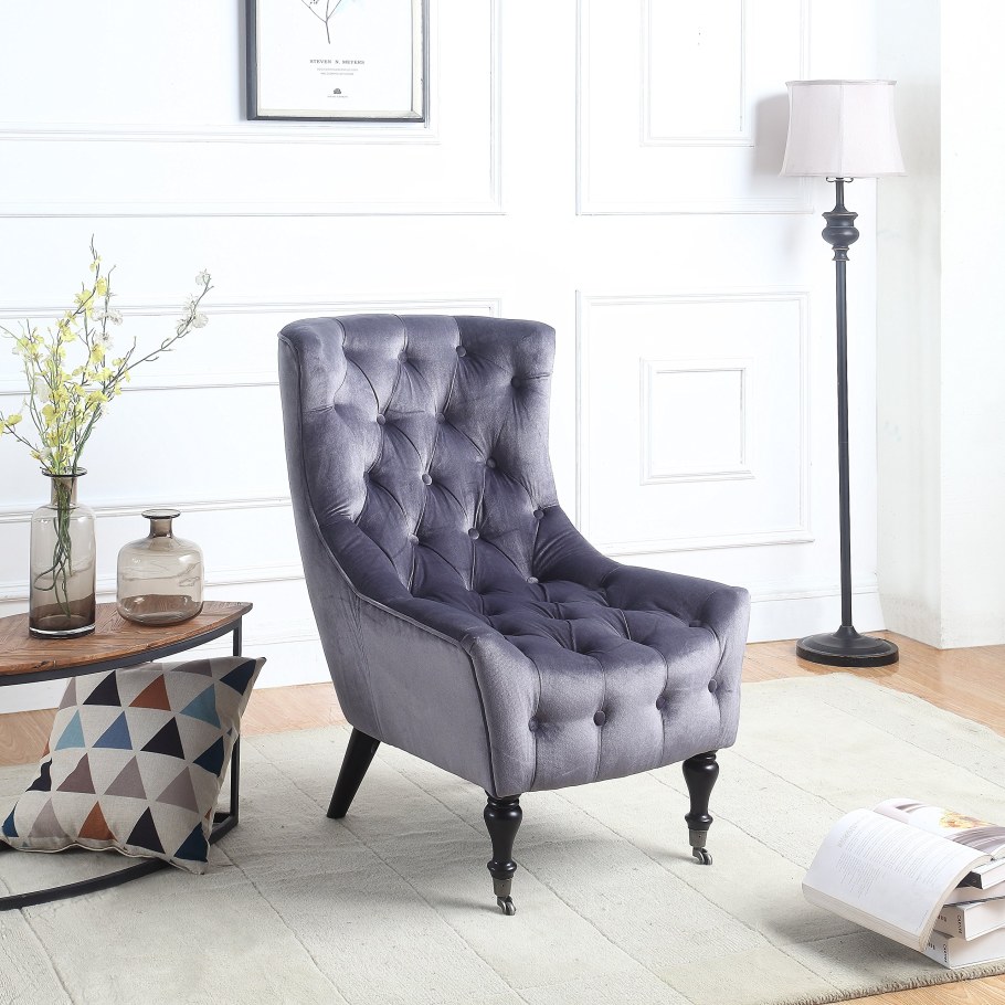 Кресло в интерьере