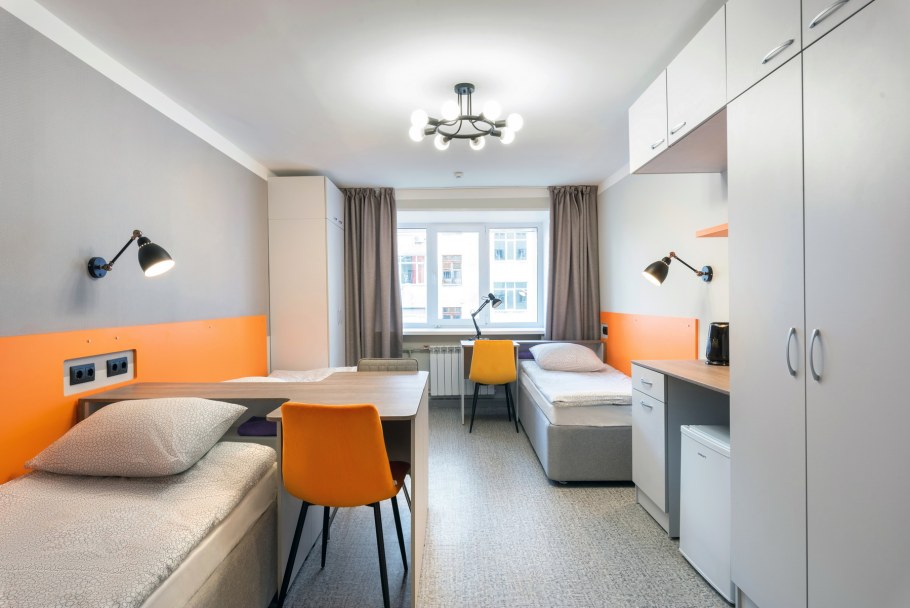 Студенты в общежитии