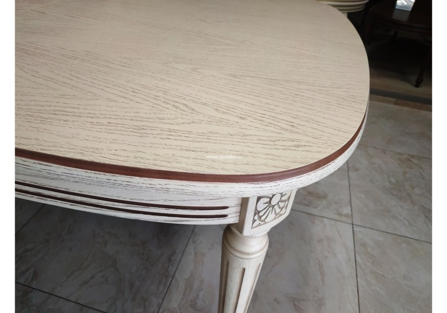 Стол Цезарь массив