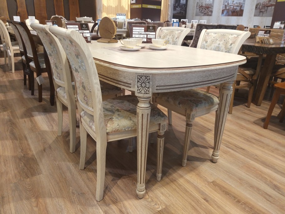 Скамейка Цезарь