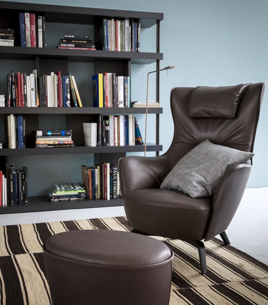 Кожаное кресло руководителя poltrona Frau