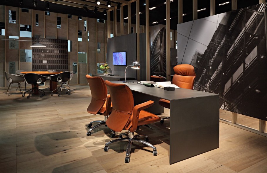 Кровать poltrona Frau Coupé