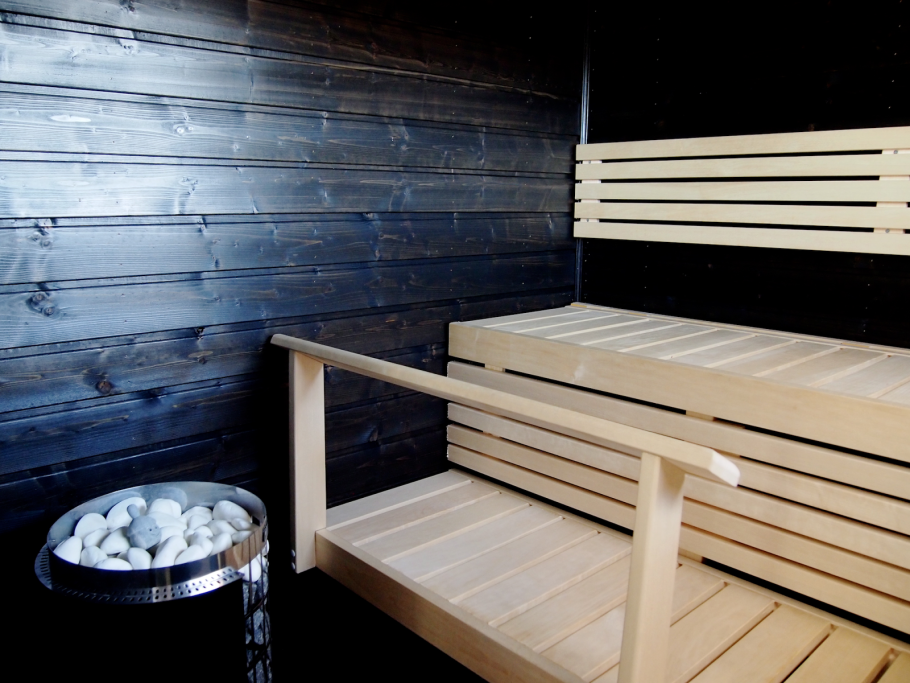 Диван для бани в комнату отдыха