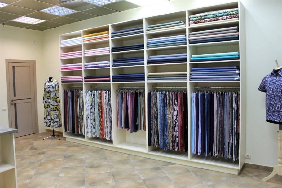 Оборудование для магазина тканей