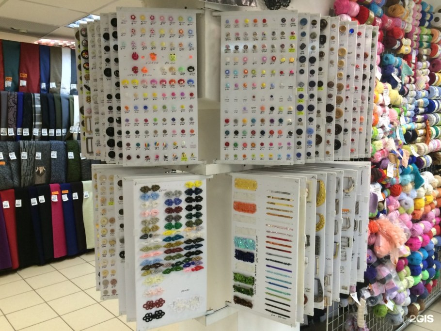 Магазин ткани на Федора Полетаева 34