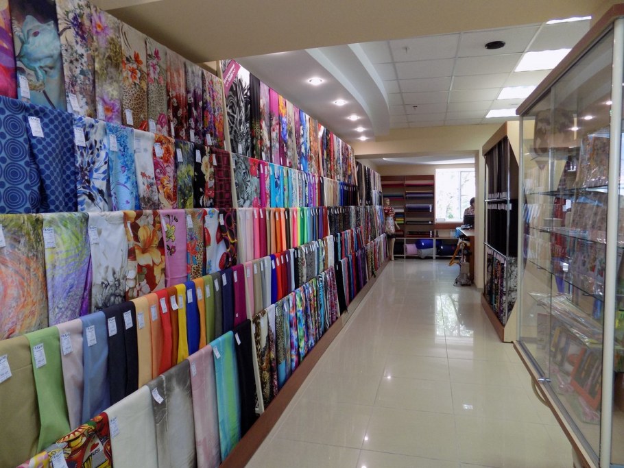 Выкладка тканей