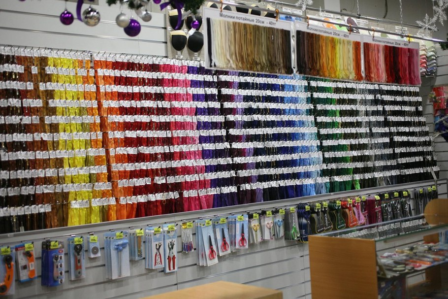 Витрины для швейной фурнитуры