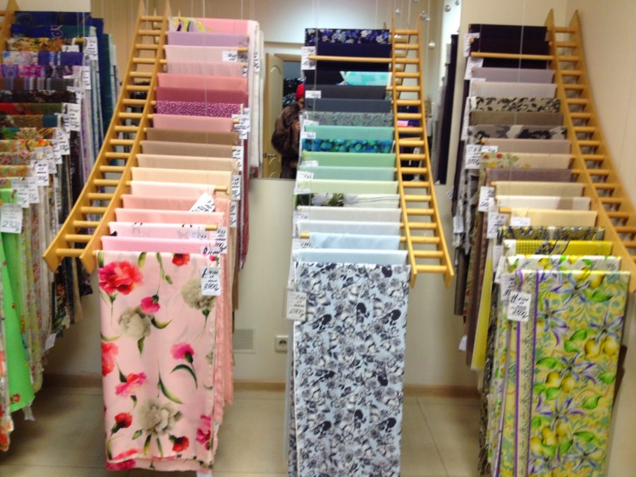 Оборудование для магазина тканей