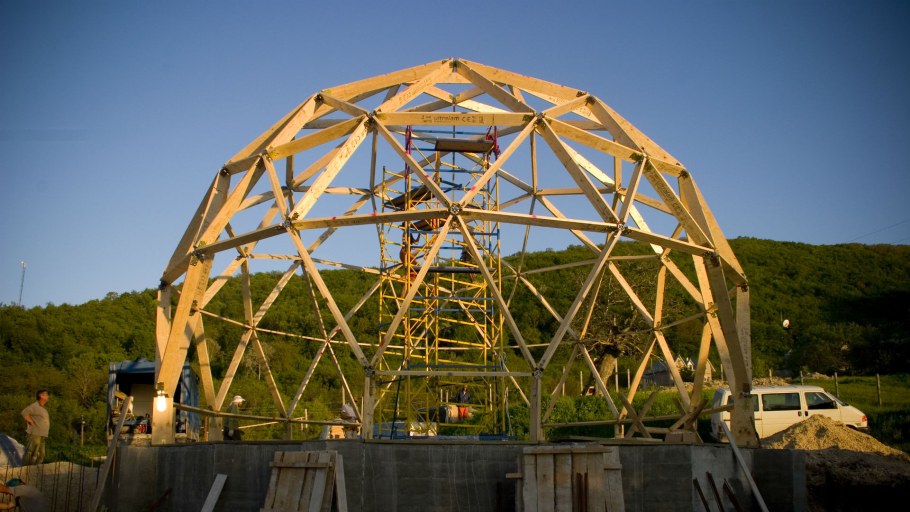 Фостер большепролетные конструкции