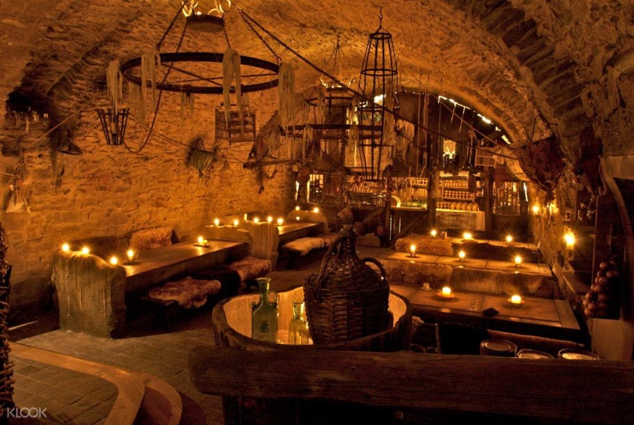 Medieval Tavern Прага