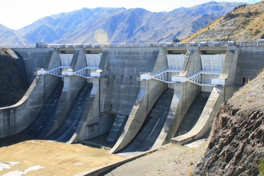 Плотина водоподпорная