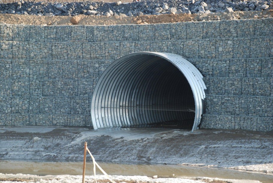 Водопропускная труба из гофрированного металла