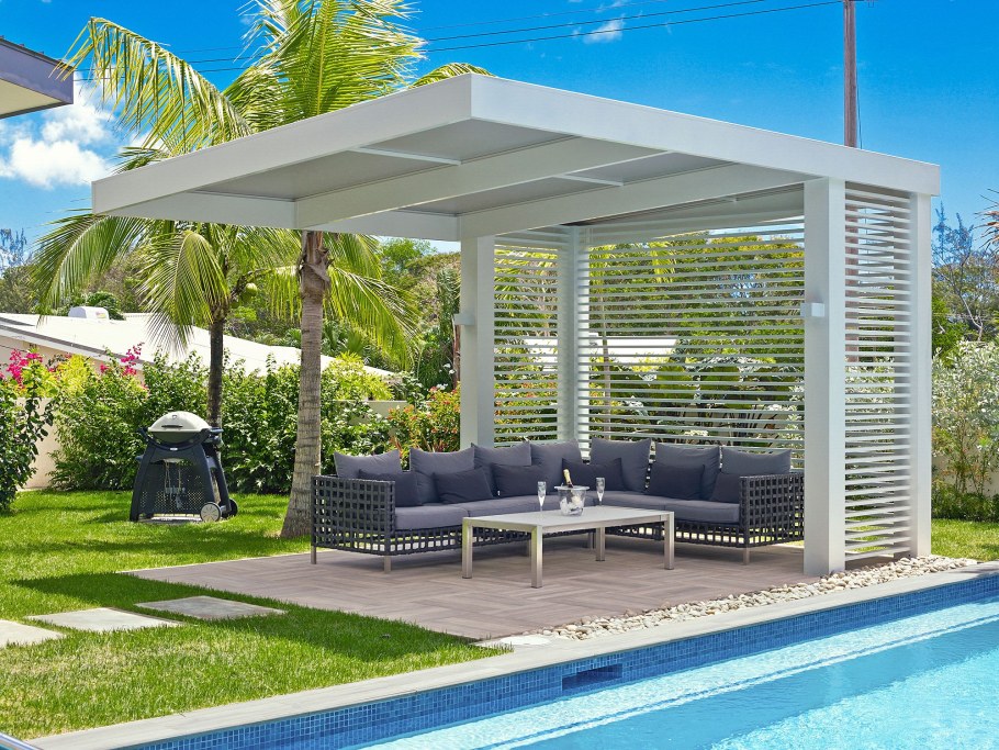 Современные беседки с плоской крышей